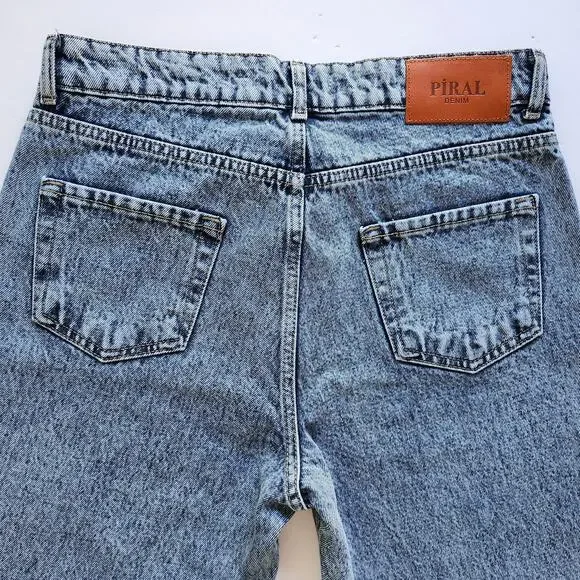 Piral Cross Button Straight Leg Blue Distressed Jeans Size Medium - Picture 7 of 11